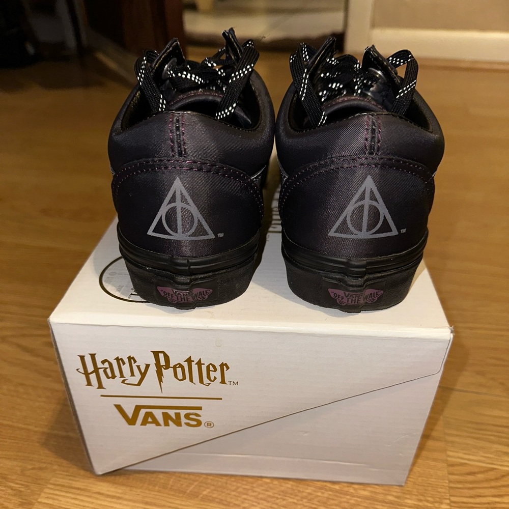 Deathly Hollows Harry Potter vans